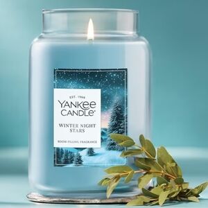 Yankee Candle Winter Night Stars in Tranquil Blue
